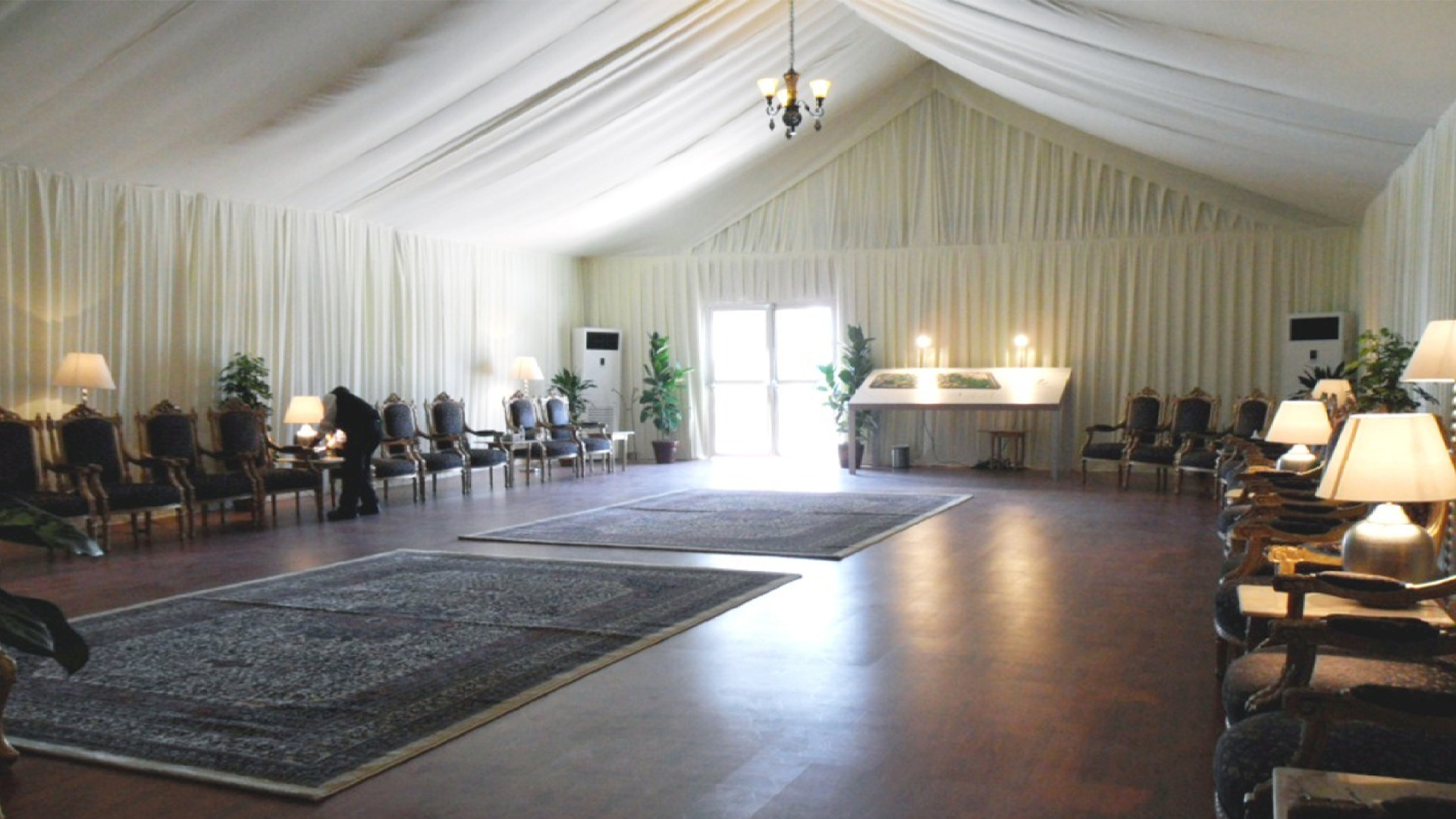 Royal Party Tents - 4
