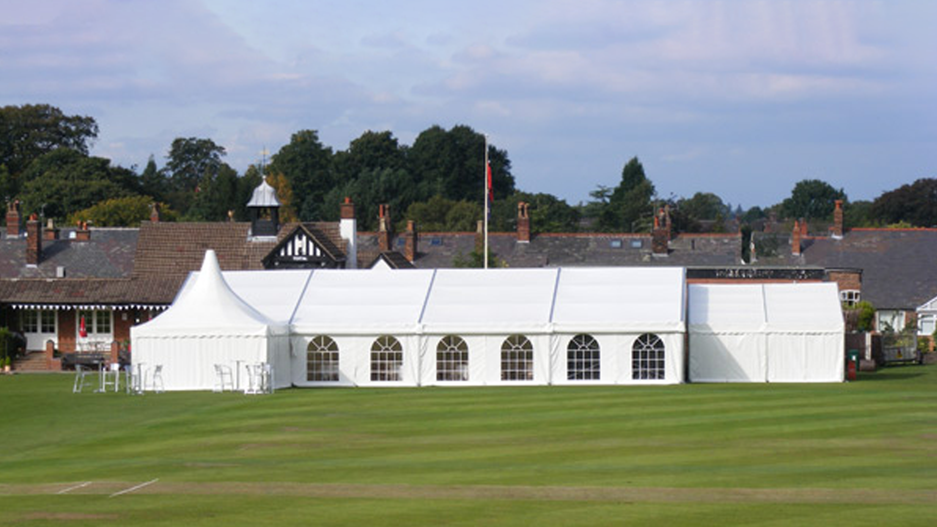 كيف تختار الخيمة المثالية لحفل زفافك - 1