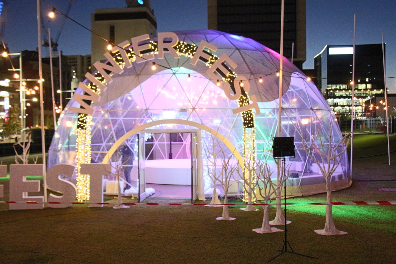 الخيام الشفافة - 10